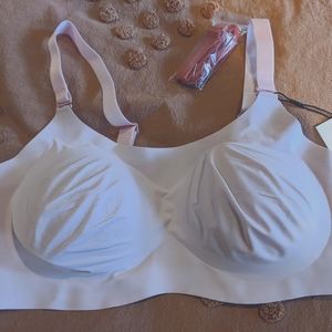 Knix padded evolution bra